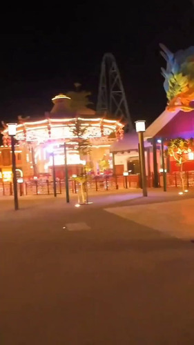 yLX40YpdF4CYu v8.jpg