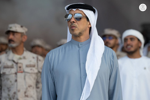G5OdyqLbMAAR9vy.jpg
