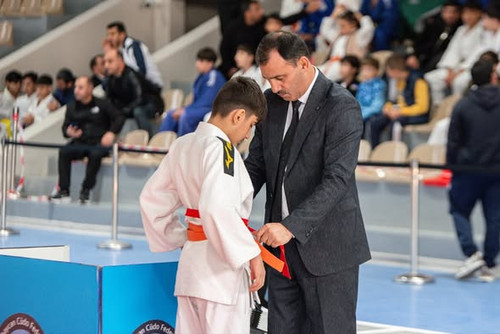 576544107 18185168443344338 3127075010558341935 n.jpg?stp=dst jpg s590x590 tt6& nc cat=109&ccb=1 7& .jpg