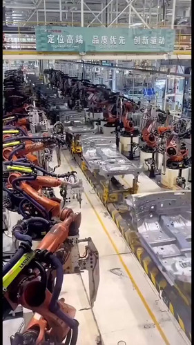 GTMsE l28VzUPuZ2.jpg