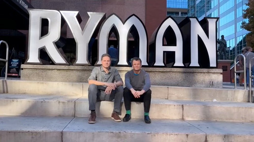 v1umb8OwleVNOXT .jpg