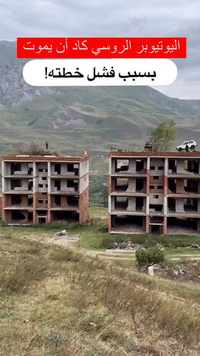 d65t HndsxHxEP7X.jpg