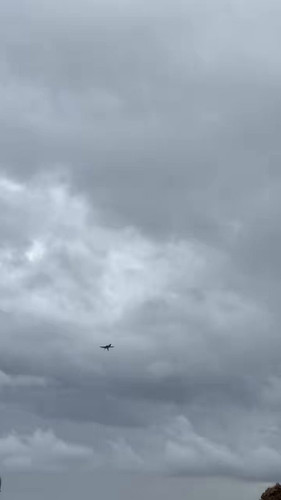 OX Aj2JR3lbtJt51.jpg