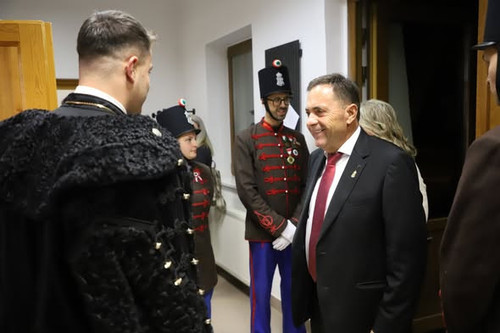 578268443 1397086631779607 3342634493794617268 n.jpg?stp=dst jpg s590x590 tt6& nc cat=103&ccb=1 7& n.jpg