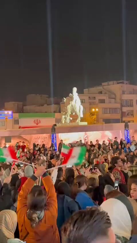 SK9AVsqpiDBni IQ.jpg