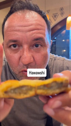 m iB6z9NDKzWJrSa.jpg