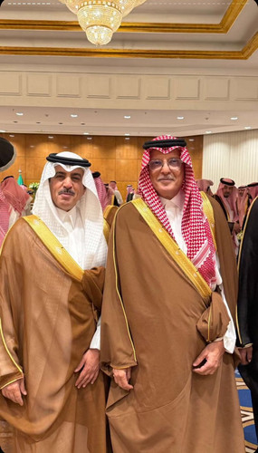 G5QJ33jW4AAlYS8.jpg