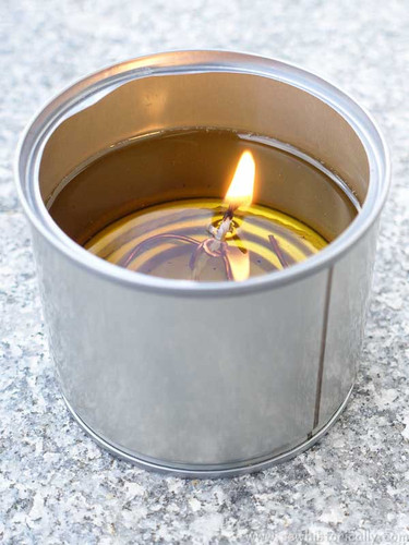 DIY Easy Tin Can Oil Lamp Tutorial 1.jpg