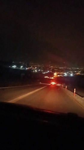 eZAVZVZK9VU O7b .jpg