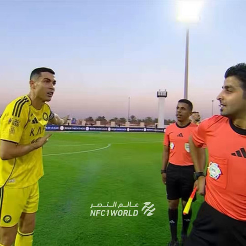 H3u 7Hh7P5GUiVGK.jpg