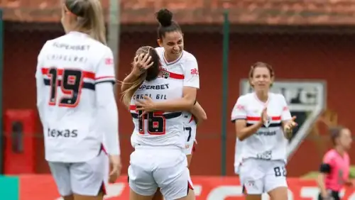 Bragantino perde em casa e São Paulo garante vaga no G-4 do Paulistão Feminino com grande atuação