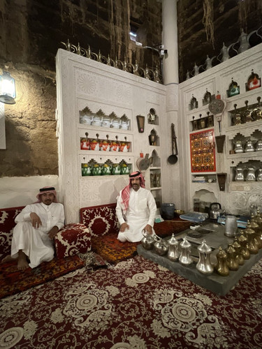 G5LAqyNWYAAZ 4F?format=jpg.jpg