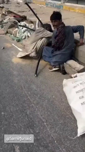 VoM0ysp8r pFF4 h.jpg