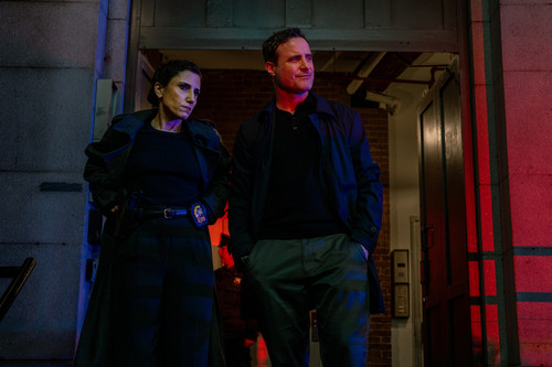 L-R: Kadia Saraf as Detective Claudette Wallace and Dominic Fumusa as Detective Melvin Oliva in Dext.jpg