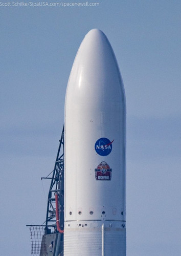 G5UqmQNXEAAuMro.jpg