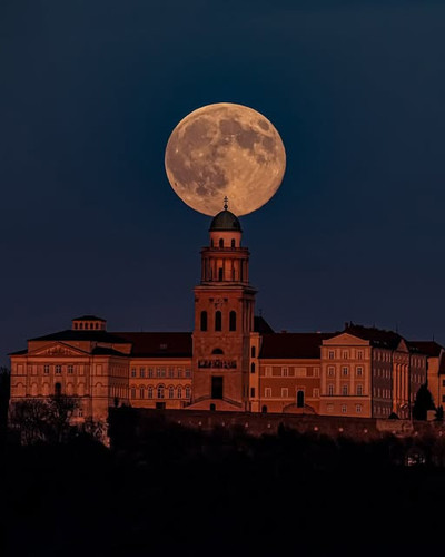 577834613 1321605119764499 305727645725811355 n.jpg?stp=dst jpg s640x640 tt6& nc cat=110&ccb=1 7& nc.jpg