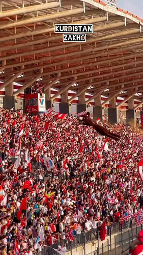 UB6fmk7CgBDnc Wv.jpg