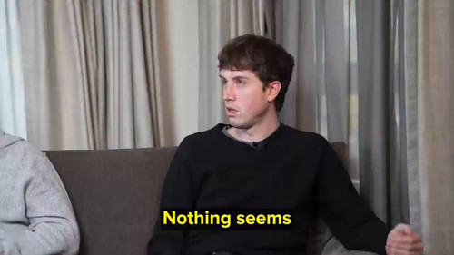 FAtGGqOLEoznq qA.jpg