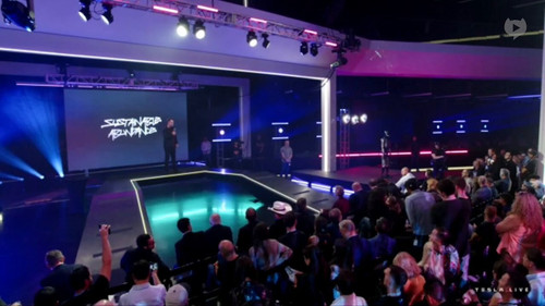 ONRexdlSAHE ku8l.jpg