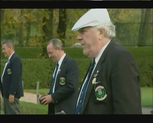 cap Chewin.the.Fat.S01E01 00 11 48 07.png