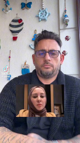 ERsSQv8QD2U omVy.jpg