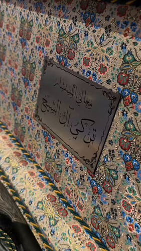 DYfdhu5cmx 5eQ4n.jpg