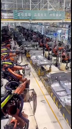 2tYi2lpF3ONR3 Rt.jpg