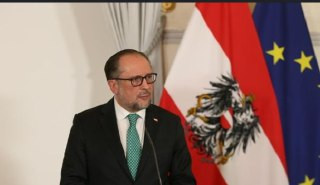 وزيرة خارجية النمسا: ندعو إسرائيل لفتح ممر إنساني والسماح بدخول الإمدادات الطبية إلى قطاع غزة...