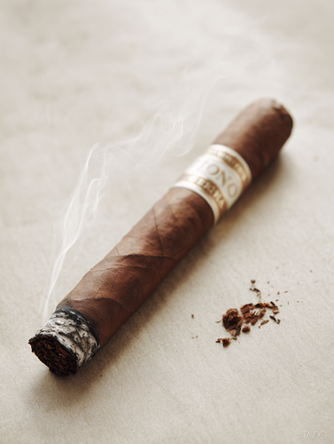 eman3139 smooth creamy toro cigar designed for beginners pres 431a4a48 3d89 4e94 aafb d289229802c4 3.png