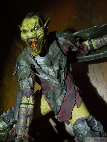 013 Sideshow Moria Orc repainted clothes.jpg