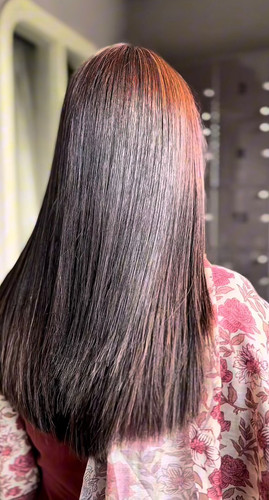Modern Treatments and Spa Care at Salon Near Me - Mahak Makeover Luxury Family Salon.jpg