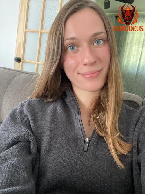 حصريات devil asmodeus : من onlyfans لبت عسولة عيونها ملونه جسمها جامد