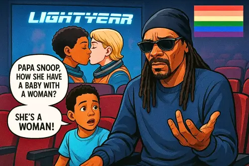 snoop dogg with his grandkid.webp