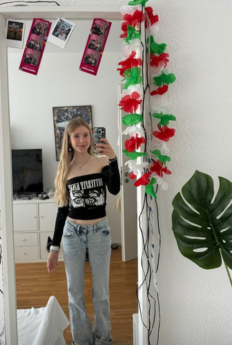 1000644432.jpg