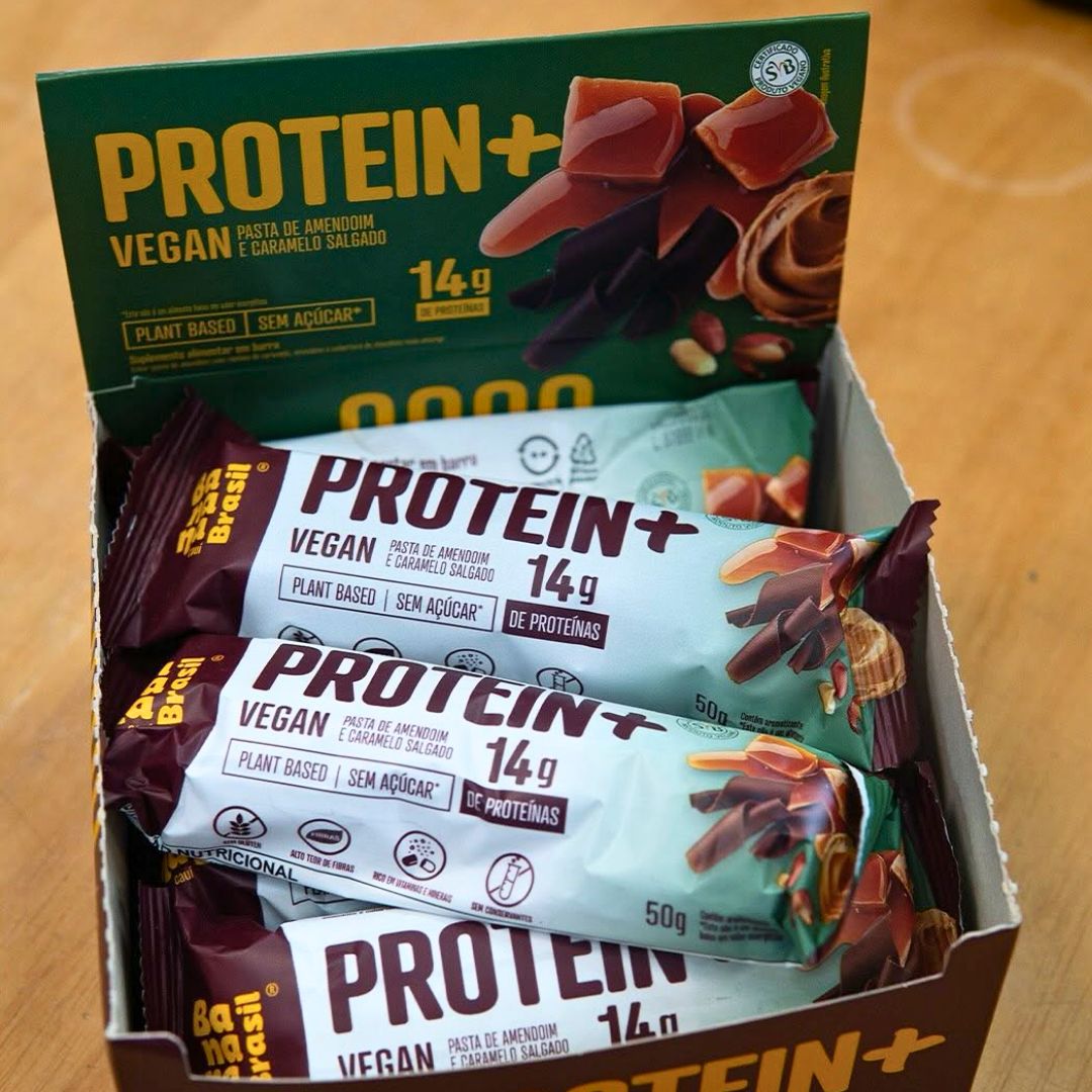 Banana Brasil Display Barra De Proteina Protein + Recheio De Pasta De Amendoim E Caramelo Salgado – 9 Unidades De 50G (450G) Banana Brasil Display Barra De Proteina Protein + Recheio De Pasta De Amendoim E Caramelo Salgado – 9 Unidades De 50G (450G)