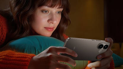 russian iQOO Z10R .jpg