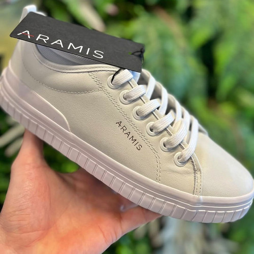 Aramis Deep Leather.jpg
