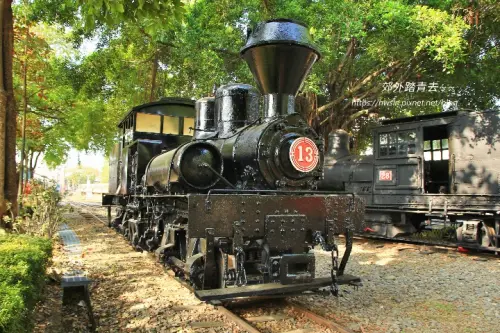 00012 SL 13 蒸汽機關車頭.webp