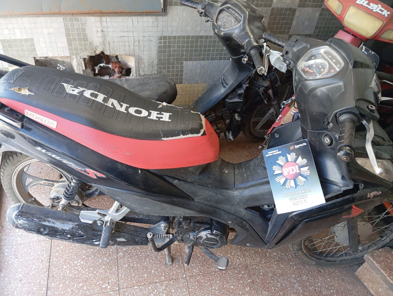 MOTOS3.jpeg