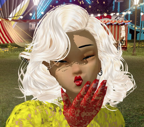 Faewynn portrait.jpg