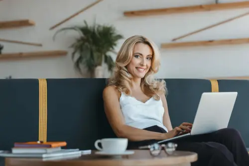 «Стратегии вывода компании из кризиса: системный подход и перспективы развития».webp