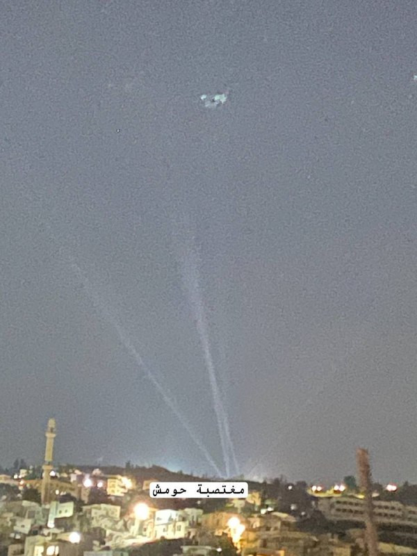 بعد عودتهم إليها بعد أعوام، أقيمت احتفالات للمستوطنين داخل مستوطنة حومش التي كانت مُخلاة، على الطريق بين نابلس وجنين....