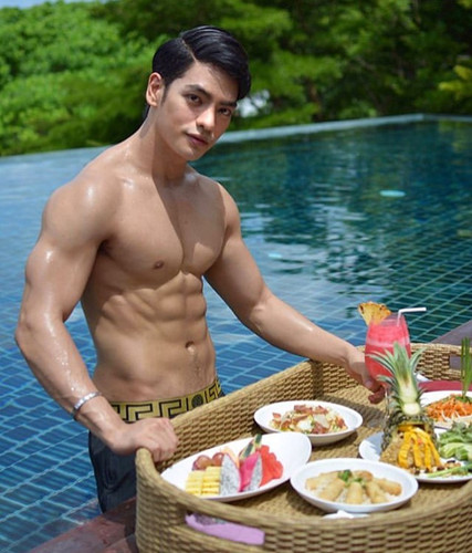 hothunk thailand 64514021 168158300877447 8603945552122252863 n.jpg