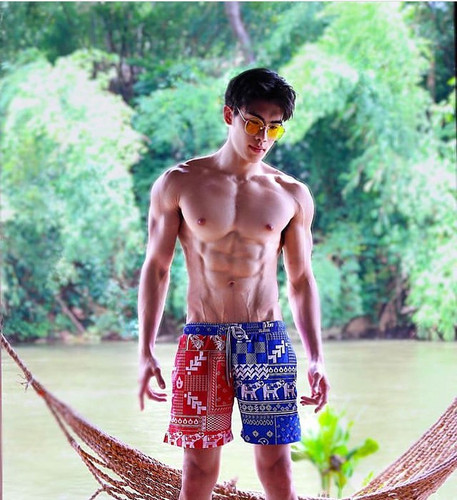 hothunk thailand 64563496 470348873540188 368653350835001452 n.jpg