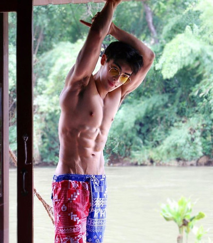 hothunk thailand 64723895 610042316156134 1412770281824401166 n.jpg