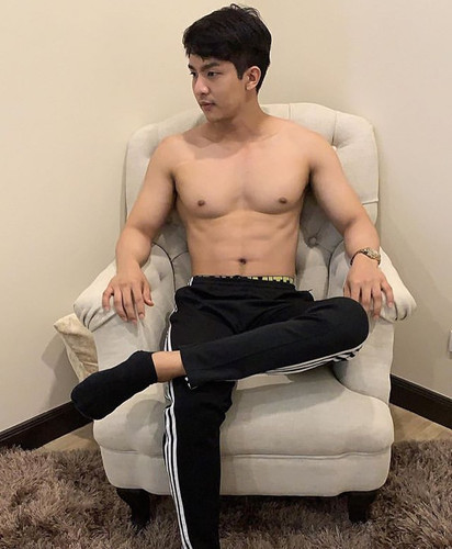 hothunk thailand 61549704 343517146340394 1588013554115410142 n.jpg