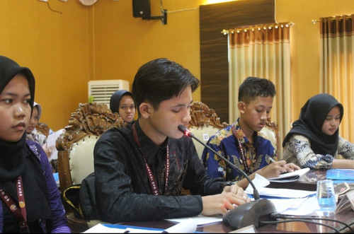 8 Dwi Pangga 10.jpg