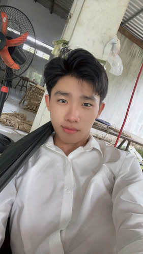 z7148683315824 1b4325854779316ac906aac9eecadf5b.jpg