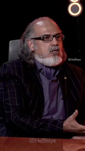 bLWLUDI7zShYjurL.jpg