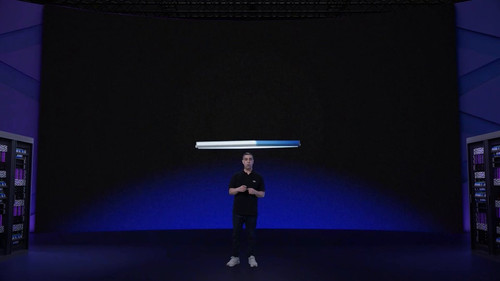 3v8uxoLsMAFKVoom.jpg